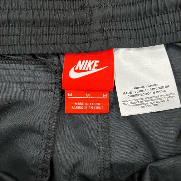 Women’s Nike athletic shorts - Picture 2 of 3